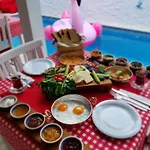 Zubeyde Hanim Alacati 2*